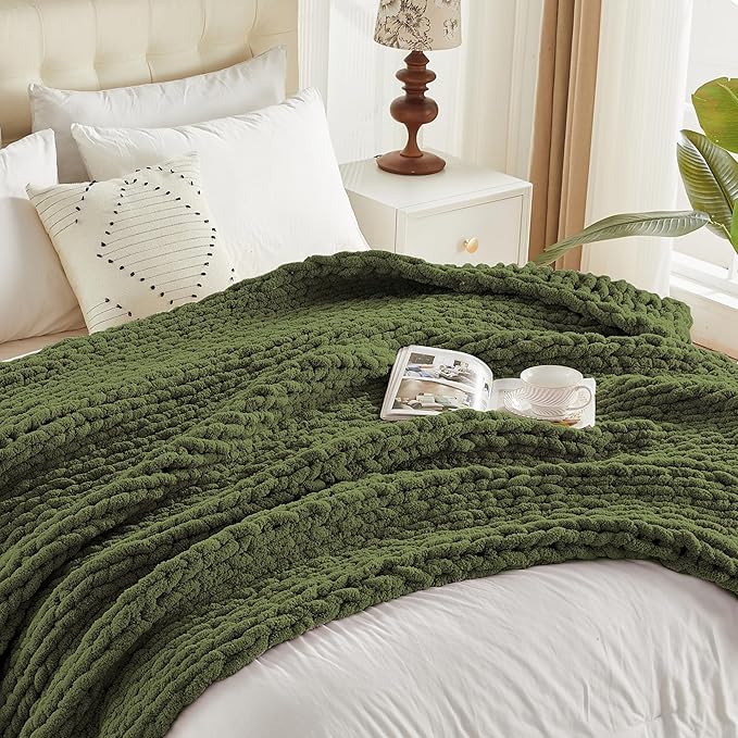 Carriediosa Chunky Knit Throw Blanket 60" X 80" Twin, 100% Hand Made Large Chenille Loop Yarn Soft Fluffy Throws for Couch Sofa Bed, Big Crochet Cozy Heavy Thick Cable Woven Blankets, Olive Green