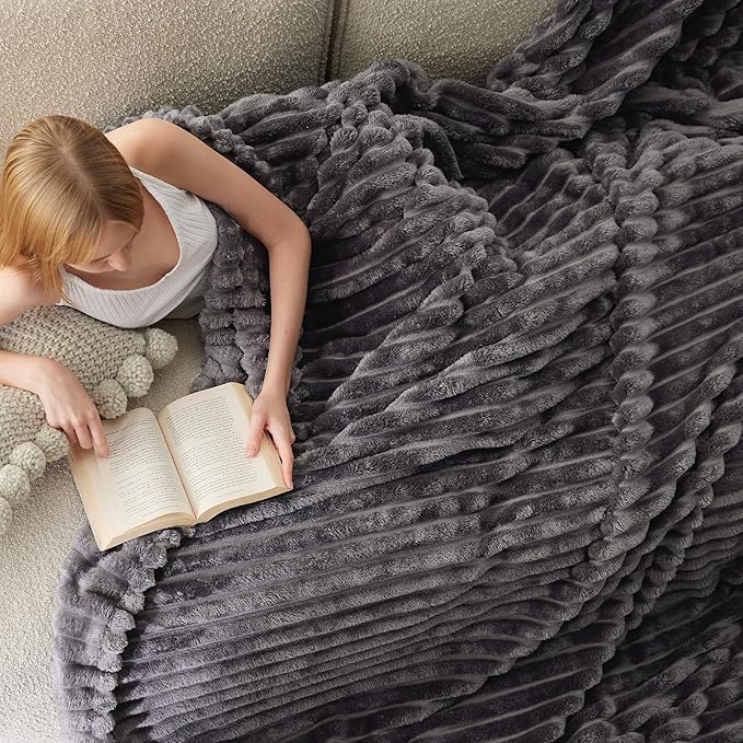 Bedsure Grey Fleece Queen Blanket for Couch - GentleSoft Cozy Soft Blankets for Women, Cute Small Throws for Girls, 90x90 Inches