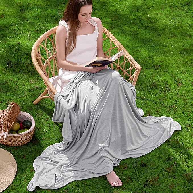 Bedsure Light Grey Cooling Blanket for Hot Sleepers - Summer Cold Throw Blanket for Bed, Arc-Chill Lightweight Summer Bedding, Cool Thin Ice Cold Cooled Throws with Rayon Derived from Bamboo, 50x70