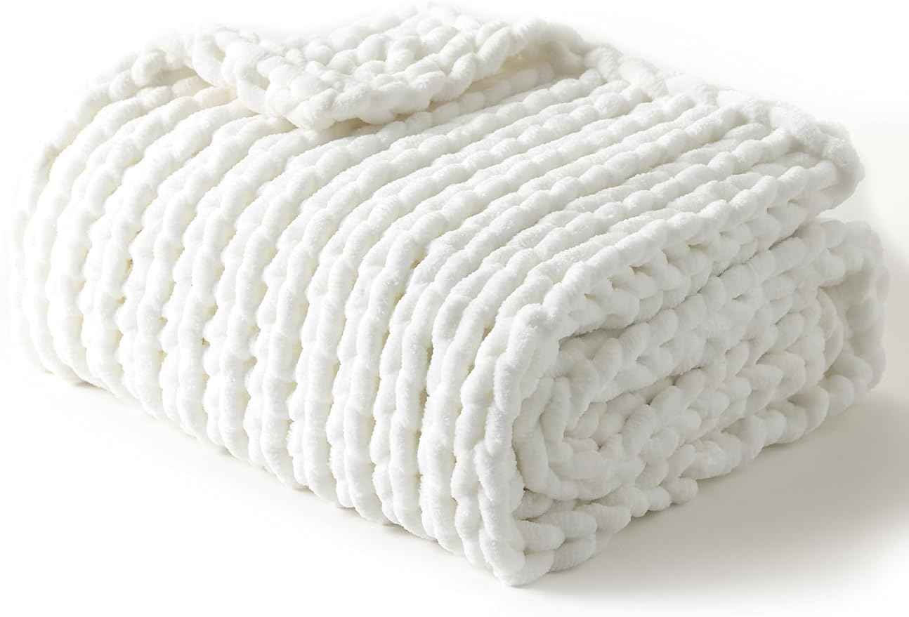 YnM Chunky Throw Blanket, Medium-Weight, Hand Knitted with Chenielle Yarn, Skin Friendly, Ventilated and Breathable, Machine Washable, Home Décor Piece for Couch, Sofa and Bed (White, 40x50 Inch)