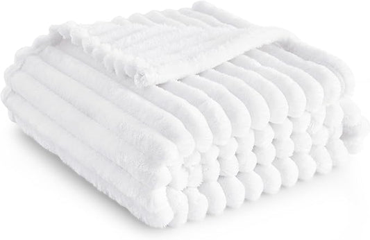 Bedsure White Fleece Blanket for Couch - GentleSoft Cozy Soft Blankets for Women, Cute Small Throws for Girls, 50x70 Inches
