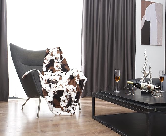 NativeSkins Cow Print Blanket Large (5.0 x 6.7 ft) - Cozy Cow Blanket Western Throw, Fluffy Fur Throw for Sofa, Plush and Warm