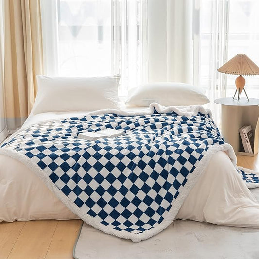 LOMAO Sherpa Throw Blanket Fleece Blanket with Checkered Pattern Soft Thick Blanket for Couch, Bed, Sofa Luxurious Warm and Cozy for All Seasons (Navy, 60"x80")