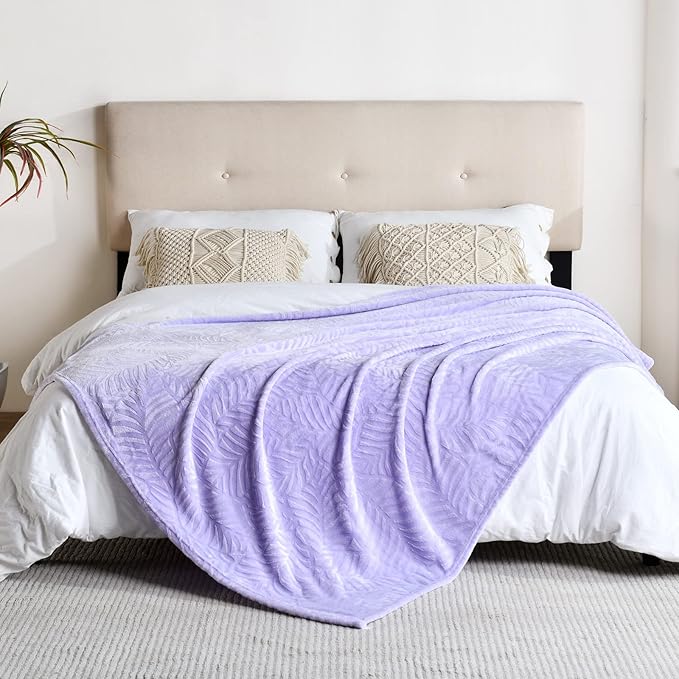 SOCHOW Super Soft Flannel Fleece Throw Blanket, Lightweight Cozy Warm Leaves Textured Plush Blanket for Bed Couch Sofa, 50 x 60 Inches, Lilac