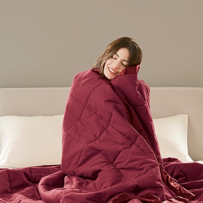 Madison Park Windom Down Alternative Blanket, Premium 3M Scotchgard Moisture Wicking Treatment, Lightweight and Soft Bed Cover For All Season, Twin, Satin Trim, Burgundy