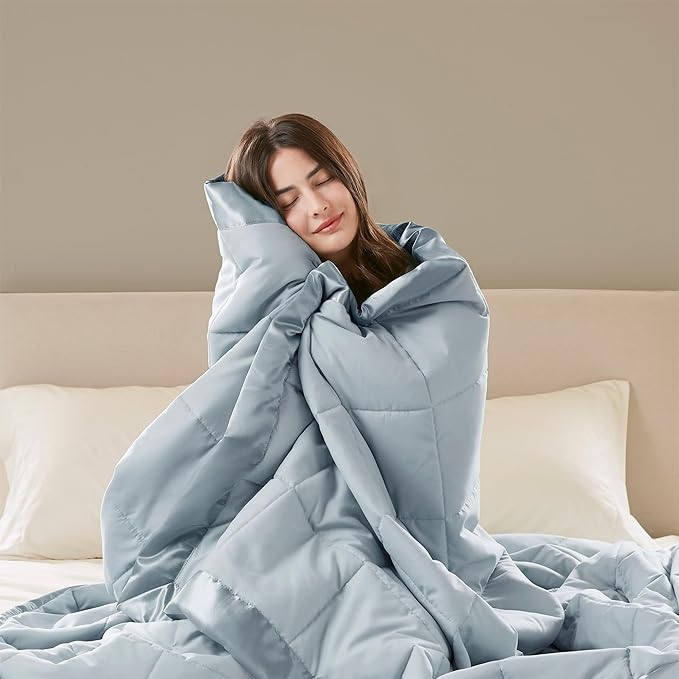 Madison Park Windom Down Alternative Blanket, Premium 3M Scotchgard Moisture Wicking Treatment, Lightweight and Soft Bed Cover For All Season, Satin Trim, Blue Full/Queen