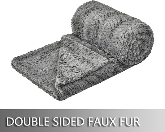 YUSOKI Luxury Faux Fur Twin XL Blanket for Twin XL Bed 2 Layers,5.2lb,All Ages,Home Decoration Without Pillows(Grey,63"x90")
