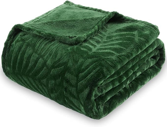 SOCHOW Super Soft Flannel Fleece Throw Blanket, Lightweight Cozy Warm Leaves Textured Plush Blanket for Bed Couch Sofa, 50 x 60 Inches, Olive Green