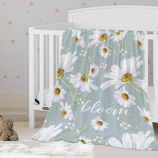 YeeJu Daisy Baby Throw Blanket Small White Floral Blanket for Toddler Swaddle Pet Crib Kids Soft Fuzzy Plush Fleece Blankets Sunshine Spring Summer Flower Decorative Gift Blanket 30x40