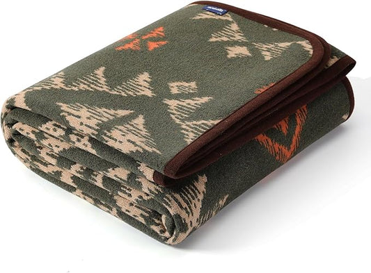 ACUSHLA Merino Wool Blanket - Soft Warm Thick Washable Large Throw Blanket for Camping Bed Couch Outdoor Travel All Weather, Navajo Style Green 79X63