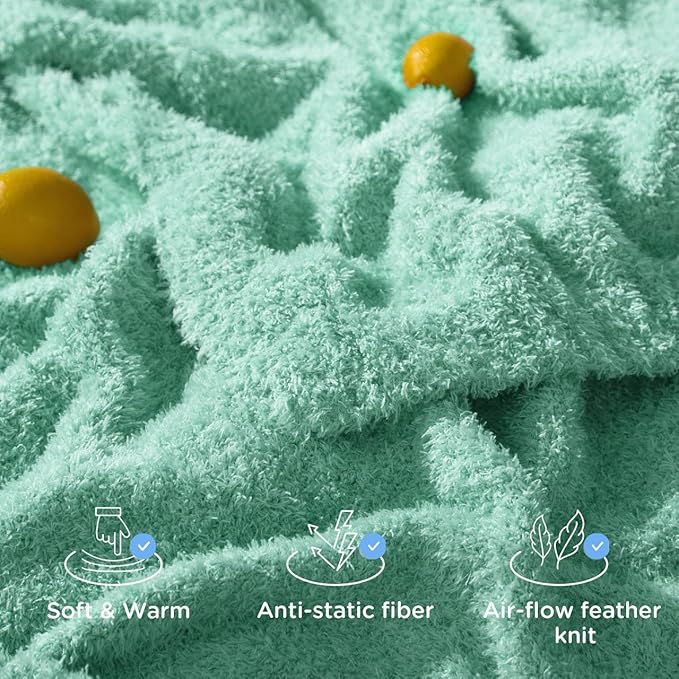 Oversized King Knit Blanket for Couch - Super Soft Extra Large Throw Blankets for Bed， Fluffy Fuzzy Plush Lightweight Cozy Blanket，Sage Green，120" x 120"