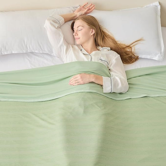 EMME Cooling Blanket, King Summer Bed Blankets for Hot Sleepers, Thin Lightweight Breathable Throw Blanket for Couch, Double Sided Keep Body Cool, Night Sweats, Green Cold Sheet