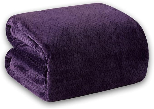 Oversized King Fleece Blanket 120x138 Inches, Seamless Soft Cozy 3D Jacquard Flannel Blanket 10'x11.5' Extra Large for Bed, Sofa, Couch, Travel & Camping, California King Throw, Purple Leaf
