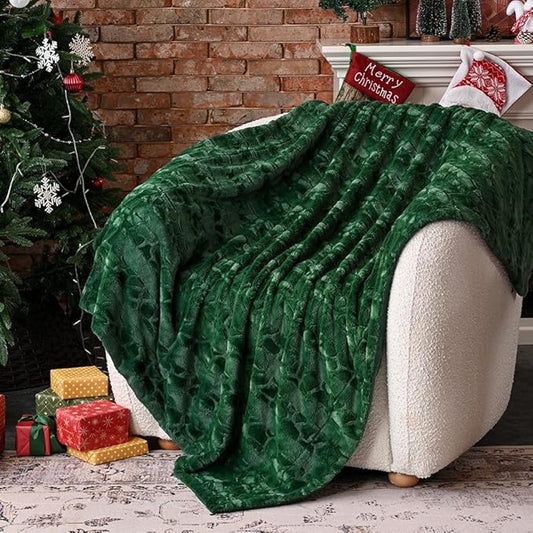 Krifey Faux Fur Throw Blanket, Super Soft Cozy Blanket, Luxury Fluffy Blanket Warm Bed Throw, Plush Christmas Blanket Gift for Women, Dark Green, 50" x 60"