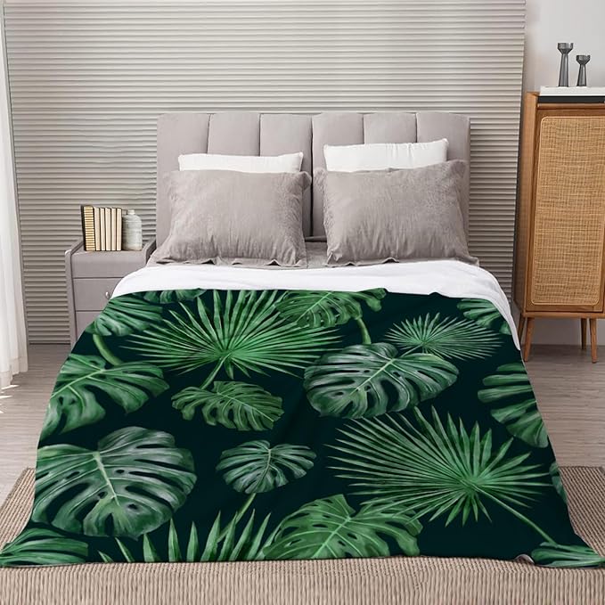 YeeJu Tropical Throw Blanket King Size Green Plant Leaf Floral Blanket for Bed Couch Soft Cozy Fuzzy Plush Fleece Blankets Large Oversized Decorative Spring Summer Decor Gift Blanket 90x108