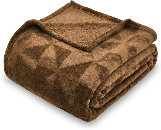 SOCHOW Triangle Textured Flannel Fleece Throw Blanket, Super Soft Lightweight Cozy Warm Plush Blanket for Bed Couch Sofa, 50 x 60 Inches, Nutshell Brown
