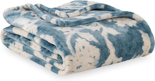 Berkshire Blanket-Classic Heavyweight Soft Printed VelvetLoft® Plush Warm Blanket, Twin Size Soft Fuzzy Blanket for Couch Sofa Bed, Floral Blue, 60in x 90in