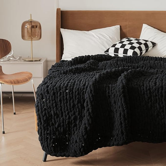 WESHIONGOO Chunky Knit Blanket Throw 50"×60" Knitted Throw Blankets for Couch Bed Fluffy Soft Blanket with Jumbo Chenille Yarn Thick 100% Handmade (Black)