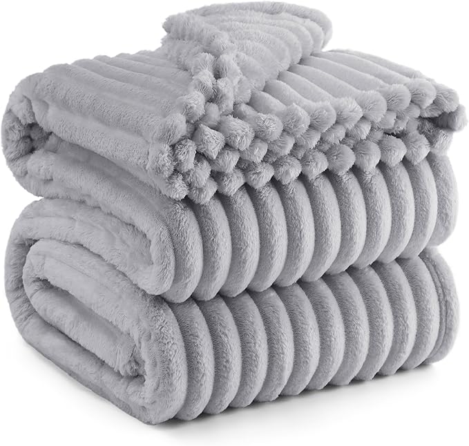 Bedsure California King Size Blanket for Bed - GentleSoft Cozy Soft Blankets for Women, Cute Large Throws for Girls, Light Grey, 102x96 Inches