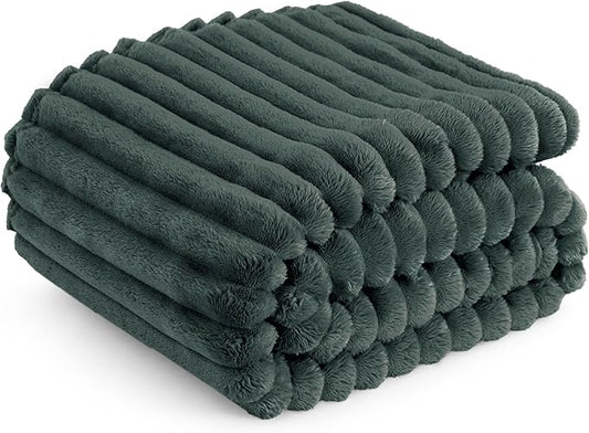 Bedsure Mallard Green Fleece Blanket for Couch - GentleSoft Cozy Soft Blankets for Women, Cute Small Throws for Girls, 60x80 Inches