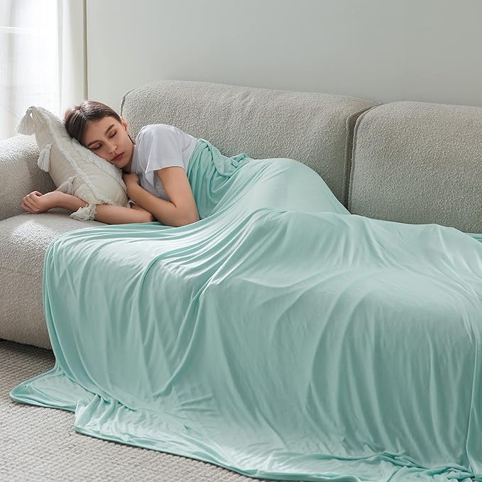 Bedsure Green Cooling Blanket for Hot Sleepers - Summer Cold Throw Blanket for Bed, Arc-Chill Lightweight Summer Bedding, Cool Thin Ice Cold Cooled Throws with Rayon Derived from Bamboo, 50x70
