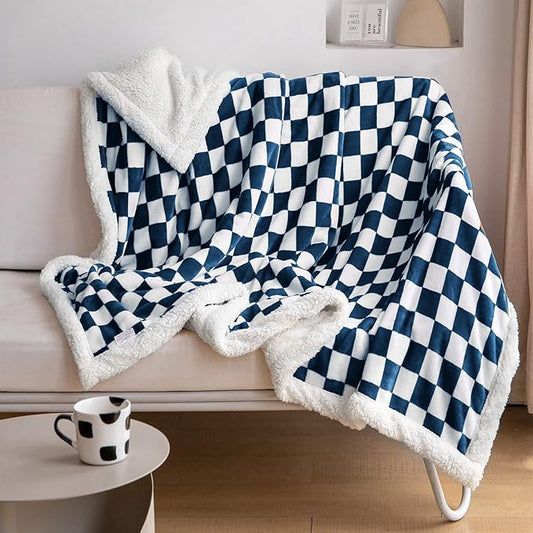 LOMAO Sherpa Throw Blanket Fleece Blanket with Checkered Pattern Soft Thick Blanket for Couch, Bed, Sofa Luxurious Warm and Cozy for All Seasons (Navy, 51"x63")