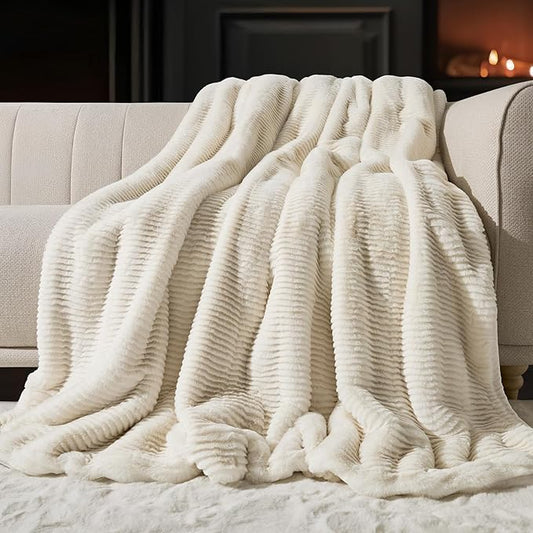 Ultra Soft Faux Fur Throw Blanket for Couch, Luxury Sculpted Texture Faux Rabbit Fur Blanket for Bed, Fluffy Thick Plush Warm Fuzzy Throw, 920GSM (Ivory White, 50''x60'')