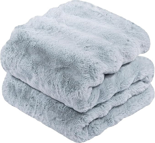 Touchat Luxury Faux Rabbit Fur Throw Blanket for Couch,Super Heavy Warm Cozy Blanket for Sofa Bedroom Living Room,Ultra Soft Fluffy Reversible Plush Blanket for Home Decor Gifts,Blue