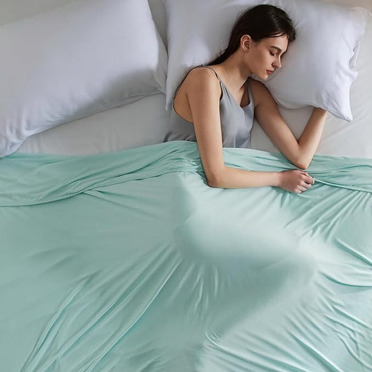 Bedsure Green Cooling Blanket Queen Size for Hot Sleepers - Summer Cold Blanket for Queen Size Bed with Rayon Derived from Bamboo, Ice Cool Cold Arc-Chill Thin Summer Bedding Essentials, 90x90