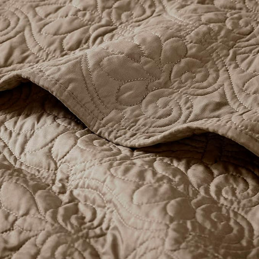 Madison Park Quebec Oversized Quilted Throw in Khaki Finish MP50-2984, 60"x70"