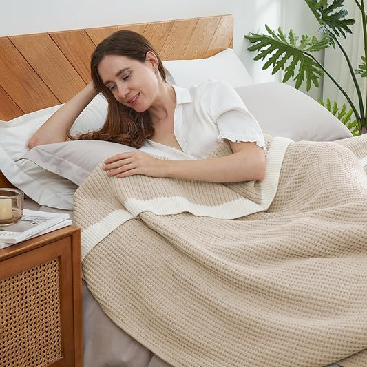 Amélie Home Chenille Waffle Throw Blanket for Couch Twin, Reversible Soft Cozy Knit Blanket Lightweight Warm Decorative Throw for Sofa, Bed, Living Room, 60"x80", Beige