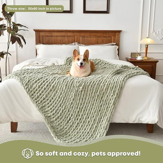Soft Chunky Knit Blanket, 60X80 in Handmade Thick Chenille Yarn Throw Without Shedding & Raveling, Aesthetic & Cozy Home Decor with Couch Sofa Bed, Gift Pack, Sage Green