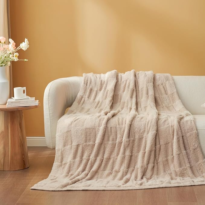 Snuggle Sac Checkered Throw Blanket Faux Fur Microfiber Blankets for Couch,Cozy Soft Warm Blanket for Sofa Bedroom Living Room,Solid Beige,60x80 inches
