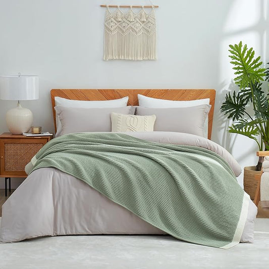 Amélie Home Chenille Waffle Throw Blanket for Couch Twin, Reversible Soft Cozy Knit Blanket Lightweight Warm Decorative Throw for Sofa, Bed, Living Room, 60"x80", Sage Green