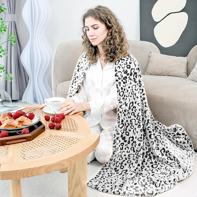 ZHIKU Warm Blanket Throw Soft Fleece Blankets Throw Blanket Lightweight 50"×60"