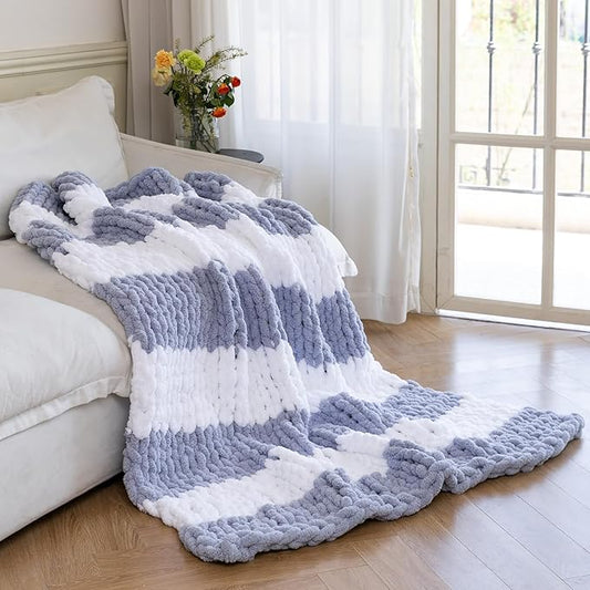 Chunky Knit Blanket - Luxury Soft Cozy King Size(60 * 80) Throw Blanket,100% Woven Blanket Rope Knot Throw Blanket for Couch, Sofa, Home Decor, Gift - Machine Washable（White/Light Gray）