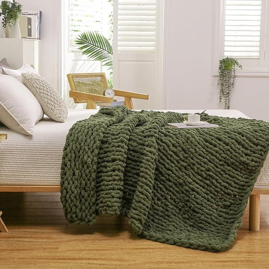 WESHIONGOO Chunky Knit Blanket Throw 50"×60" Knitted Throw Blankets for Couch Bed Fluffy Soft Blanket with Jumbo Chenille Yarn Thick 100% Handmade (Olive Green)