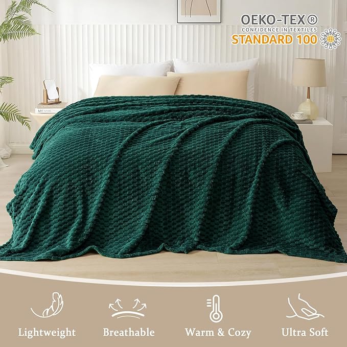 PHF Ultra Soft Flannel Fleece Blanket King Size, Lightweight 3D Jacquard Fleece Blanket, No Shedding, No Pilling, Luxury 340GSM Aesthetic Fluffy Cozy for Bed Room Decor, 108"x90", Teal