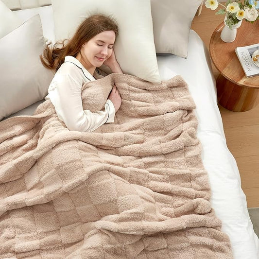 Snuggle Sac Checkered Throw Blanket Faux Fur Microfiber Blankets for Couch,Cozy Soft Warm Blanket for Sofa Bedroom Living Room,Solid Beige,60x80 inches
