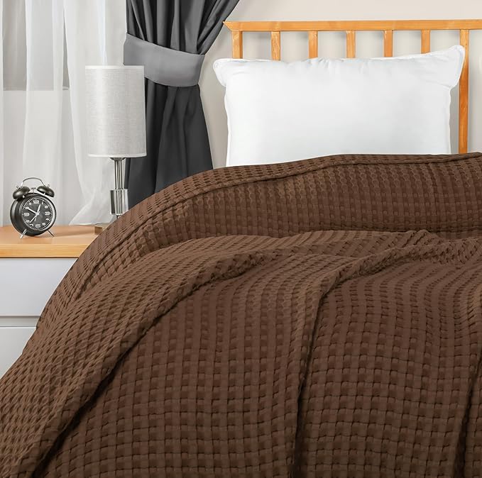 Utopia Bedding Brown 100% Cotton Waffle Blanket 300 GSM [Queen - 90x90 Inch] Soft Lightweight Breathable Bed Blanket for All Season