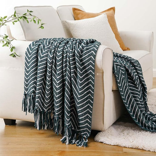 BATTILO HOME Dark Green Throw Blanket for Couch, Decorative Knit Green Blanket for Bed, Super Soft Warm Christmas Green Throws for Fall Winter Home Decor, 50"x60"