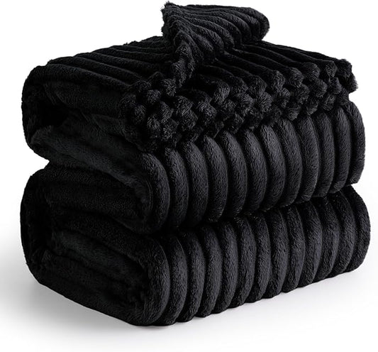 Bedsure Black Blanket Full Size for Bed - GentleSoft Cozy Soft Blankets for Women, Cute Large Fleece Throws for Girls, 84x90 Inches