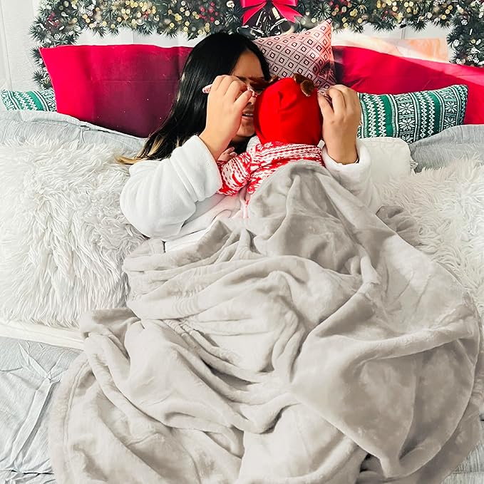 Bedsure Fleece Blanket Twin Blanket Linen - 280GSM Soft Lightweight Plush Cozy Blankets for Bed, Sofa, Couch, Travel, Camping
