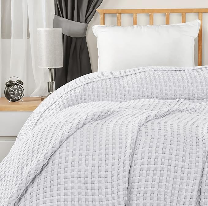 Utopia Bedding White 100% Cotton Waffle Blanket 300 GSM [King - 90x108 Inch] Soft Lightweight Breathable Bed Blanket for All Season