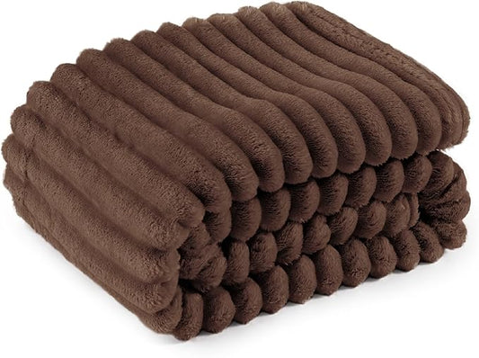 Bedsure Fondue Fudge Twin XL Blanket for Bed - GentleSoft Cozy Soft Blankets for Women, Cute Small Fleece Throws for Girls, Birthday Gifts for Women, Mothers Day Decor Gifts for Mom, 66x90 Inches