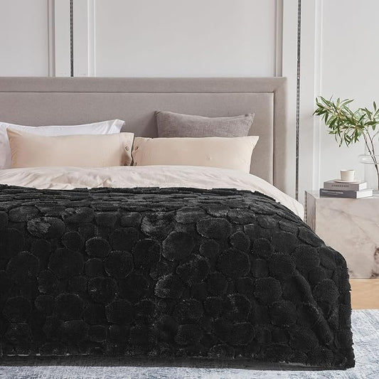 50x70 Inches Ultra-Soft Fuzzy Faux Fur Plush Throw Blanket - Thick, Warm Sherpa for Couch, Sofa, Bedroom, Camping - Decorative Blanket for Cozy Warmth, 680 GSM Cloud Black