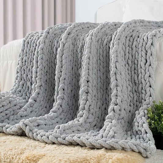 Carriediosa Chunky Knit Throw Blanket 50" X 60", 100% Hand Made Large Chenille Loop Yarn Soft Fluffy Throws for Couch Sofa Bed, Big Crochet Cozy Heavy Thick Cable Woven Blankets, Light Grey