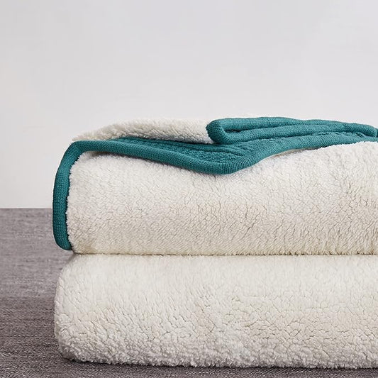 Longhui bedding Lake Blue Acrylic Cable Knit Sherpa Throw Blanket - Thick, Soft, Big, Cozy Lake Blue Knitted Fleece Blankets for Couch, Sofa, Bed - 50 x 63 Inches