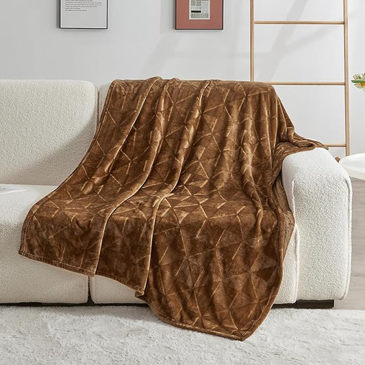 SOCHOW Triangle Textured Flannel Fleece Throw Blanket, Super Soft Lightweight Cozy Warm Plush Blanket for Bed Couch Sofa, 50 x 60 Inches, Nutshell Brown