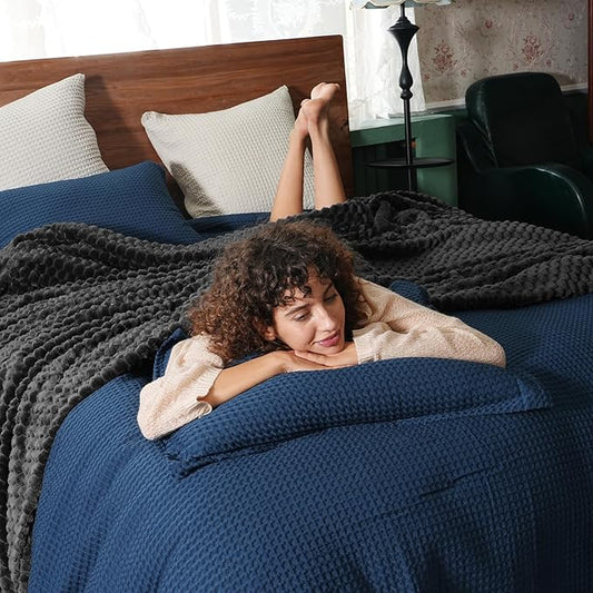 PHF Ultra Soft Flannel Fleece Blanket King Size, Lightweight 3D Jacquard Fleece Blanket, No Shedding, No Pilling, Luxury 340GSM Aesthetic Fluffy Cozy for Bed Room Decor, 108"x90", Dark Grey